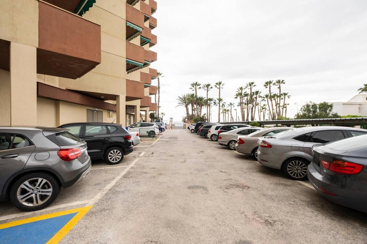 Gondolas 1ª Linea Playa Almuñécar Εξωτερικό φωτογραφία